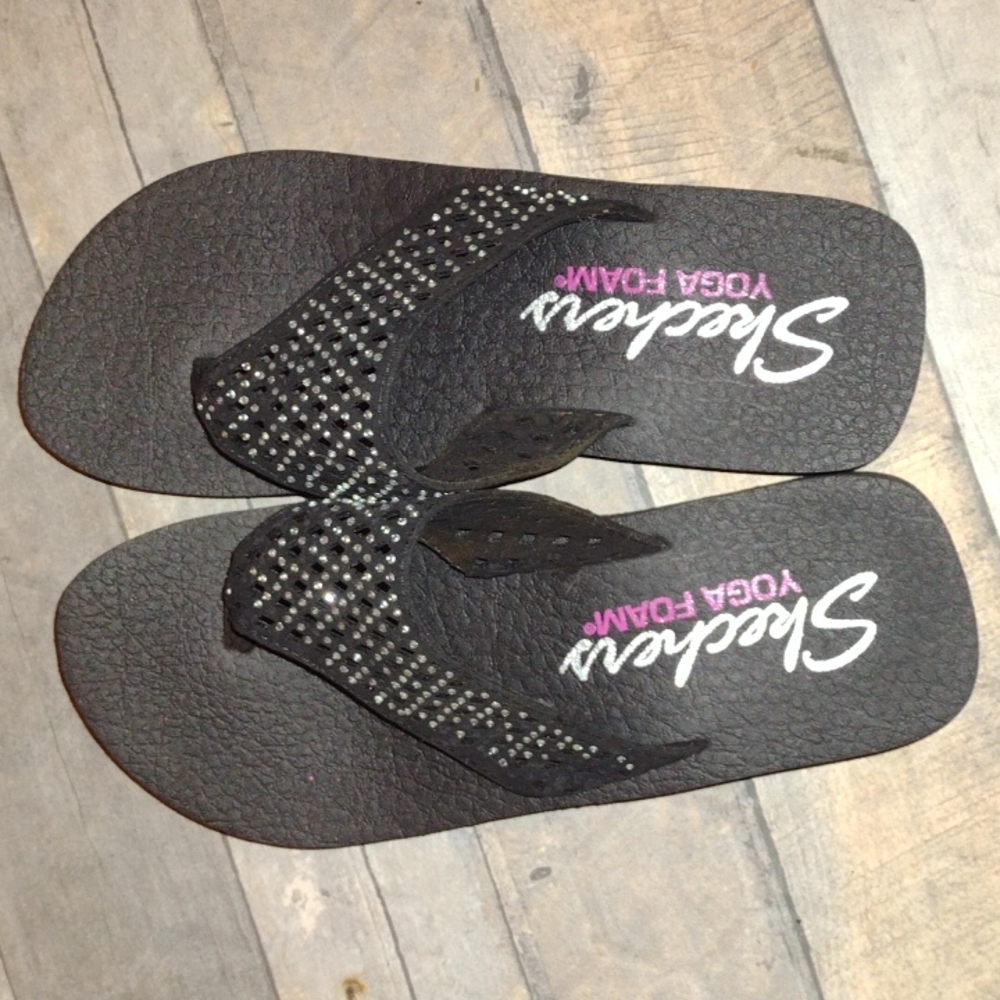 Women's sketchers black yoga sandals size 5